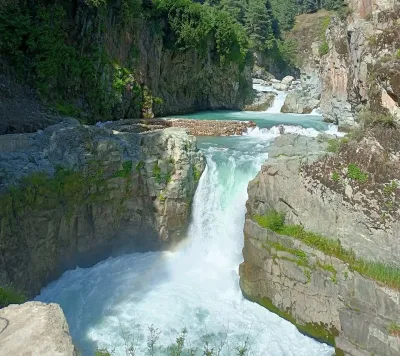 Aharbal waterfalls Kashmir