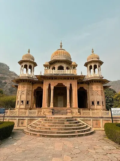 Gaitor Ki Chhatriyan: Jaipur's Hidden Heritage Site Guide