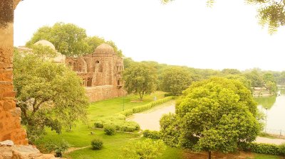 Hauz Khas Fort