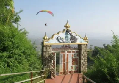 Indrunag Temple &amp;amp; Paragliding Point