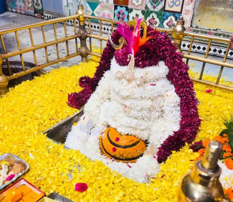 Tadkeshwar Temple Timings, History & Travel Guide