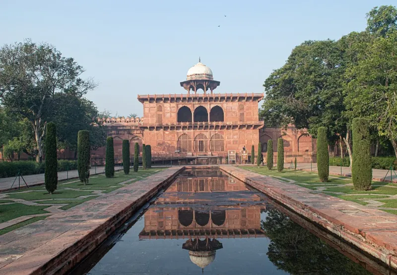 Taj Museum